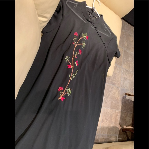 Plus size 2 piece dress.
